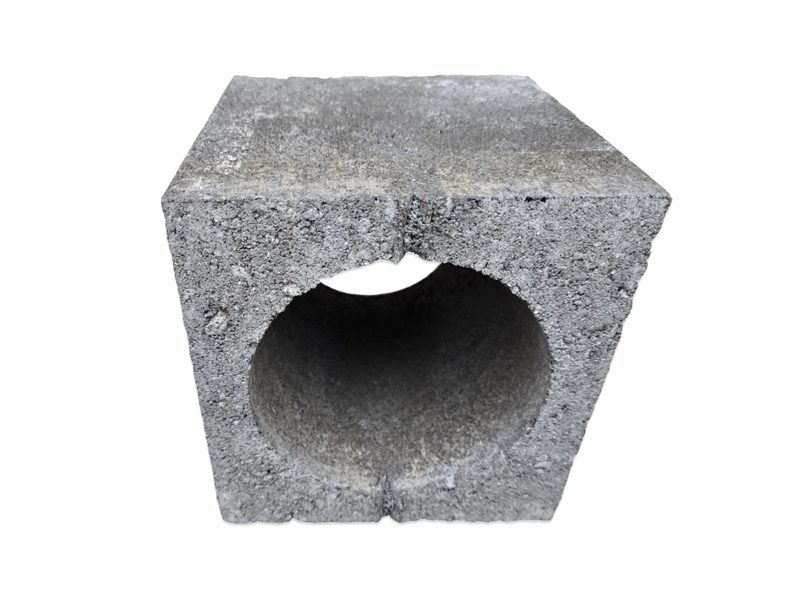 원형 구멍이 뚫린 정육면체 큐블록 Q5